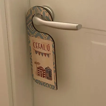 Ortensia Dom wakacyjny Cefalù
